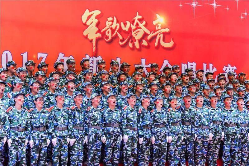 探讨交流尽在超市的冷冻鸡腿从哪来的?为什么从来不缺货?超市员工说出实情