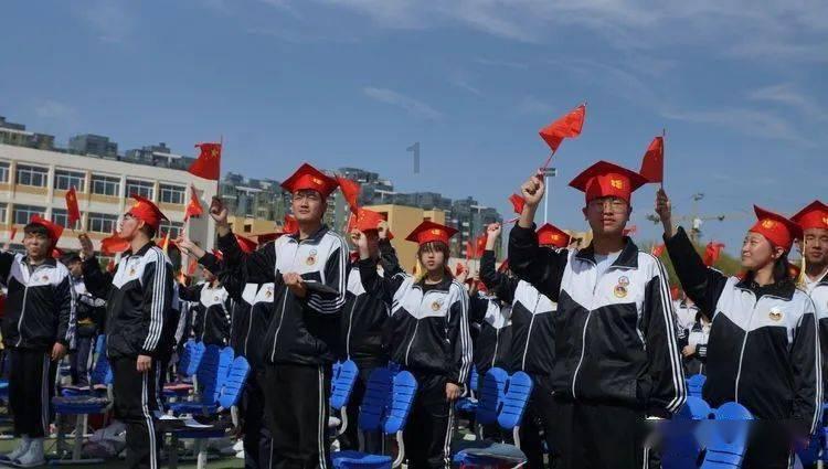 龙诚职业培训学校因戍校区游戏画面